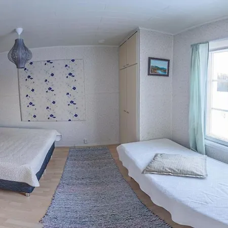 Large House With Sauna *